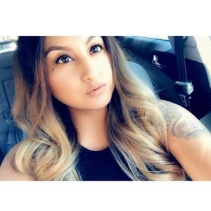 Meet your Posher, Amber